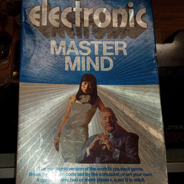 Electronic Master Mind